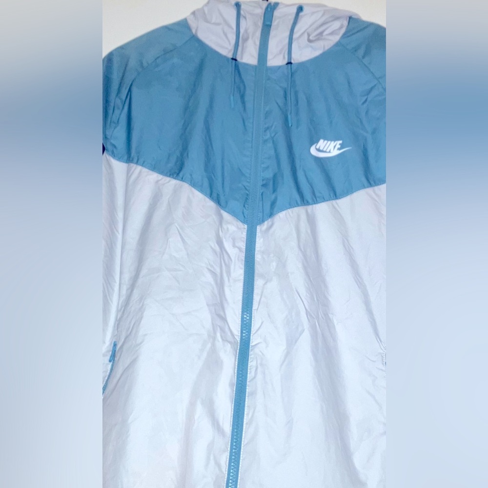Men’s Nike Zip Up - Picture 3 of 3